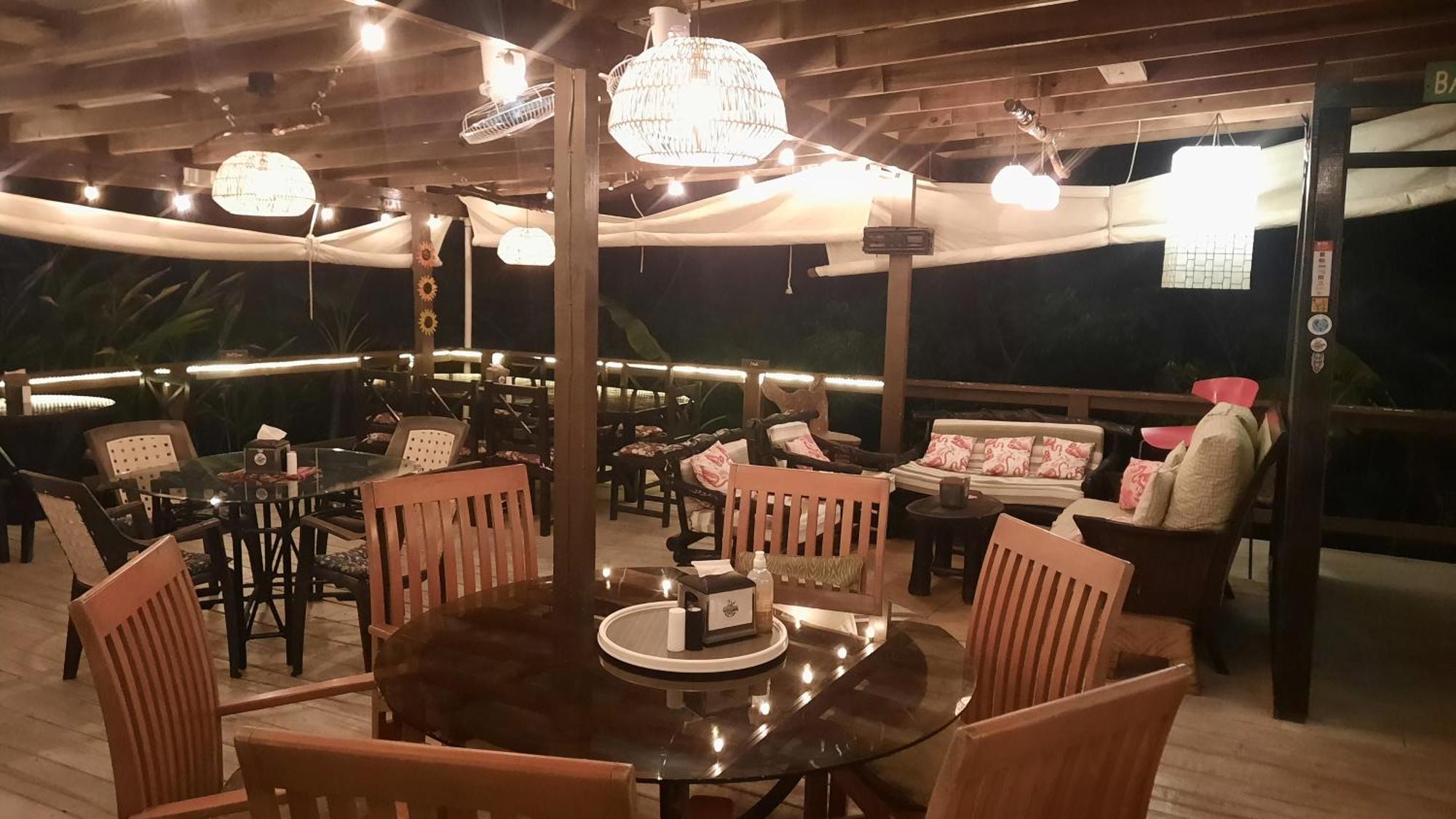 Guava Grove Resort & Villas Сэнди-Бей Экстерьер фото